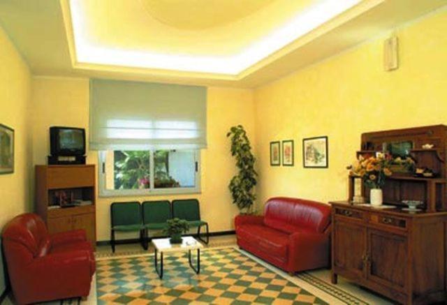 Albergo Villa Mauri Rimini Bagian luar foto