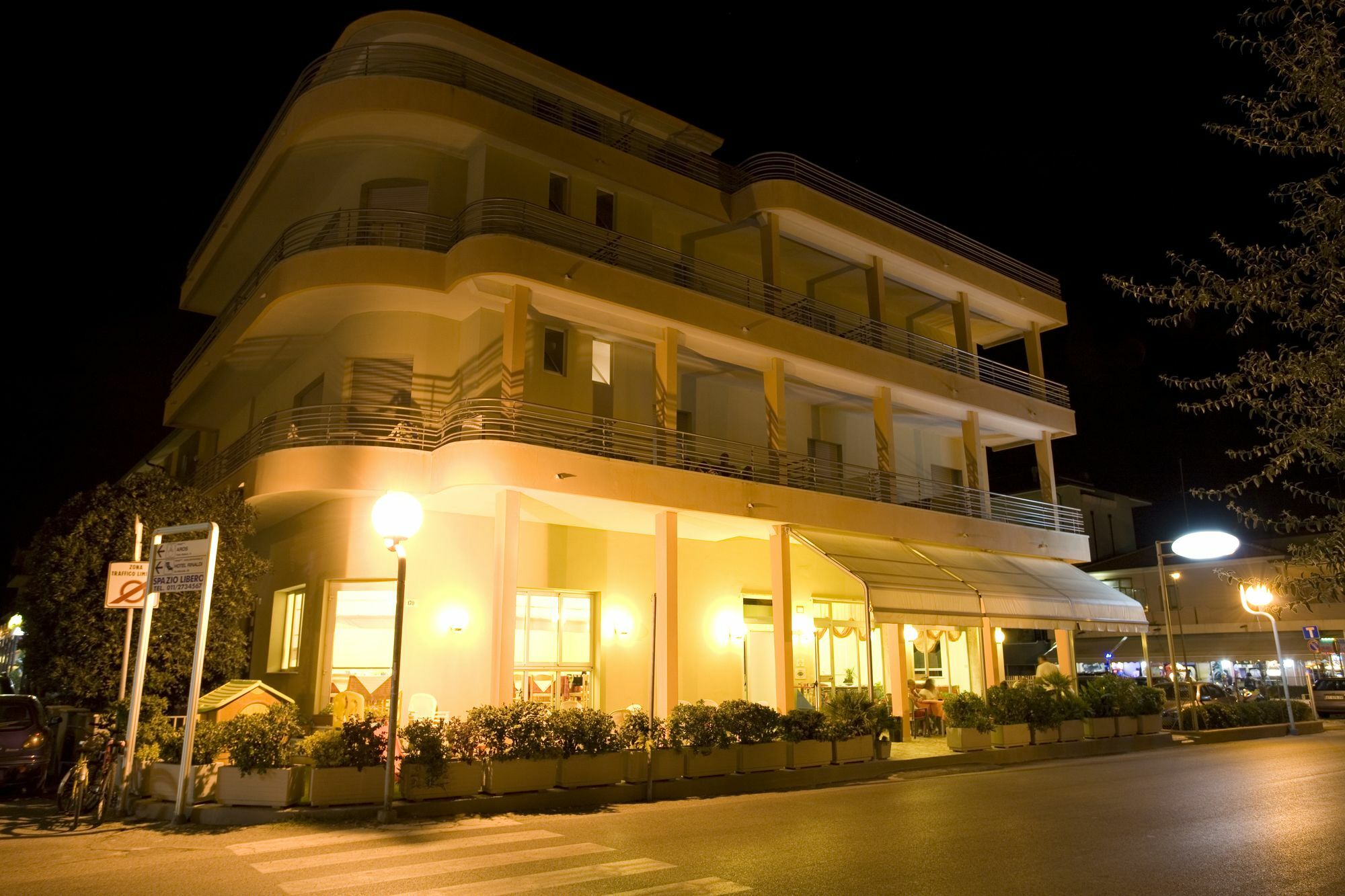 Albergo Villa Mauri Rimini Bagian luar foto