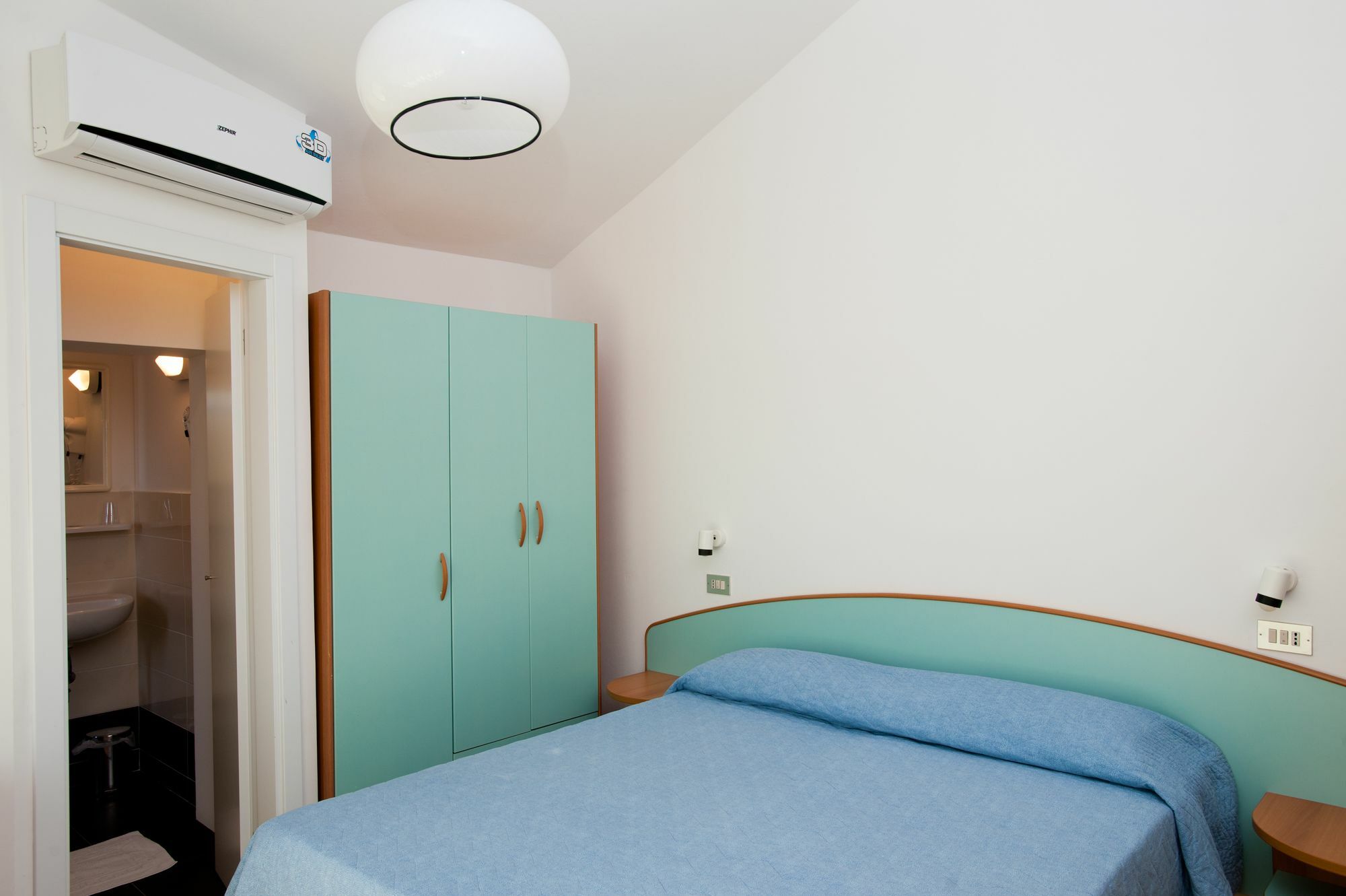 Albergo Villa Mauri Rimini Bagian luar foto